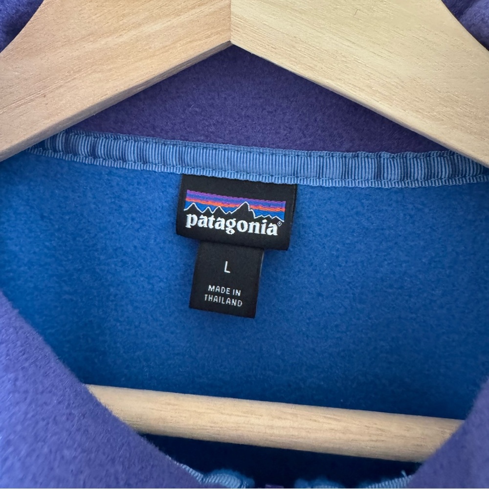 NWOT Patagonia Microdini 1/2 zip fleece pullover blue purple large - Picture 4 of 6